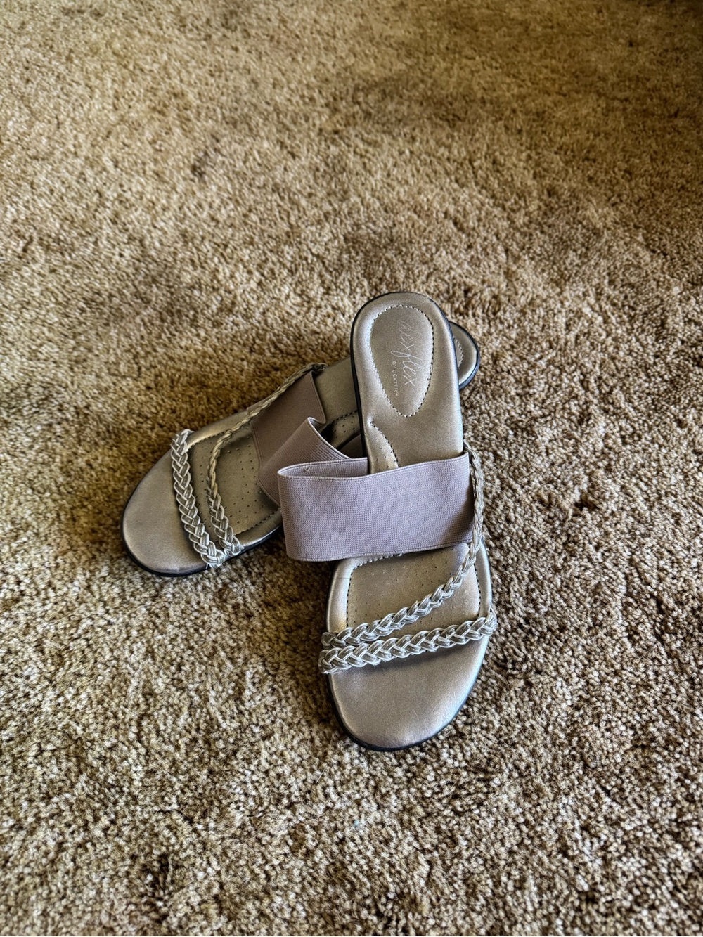 silver Dexflex heel sandals; excellent condition